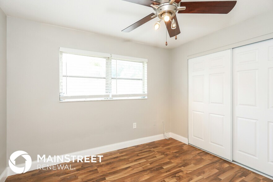 Building Photo - 9611 Johnson St