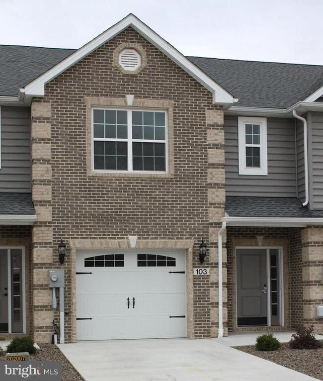 Building Photo - 103 Delano Dr