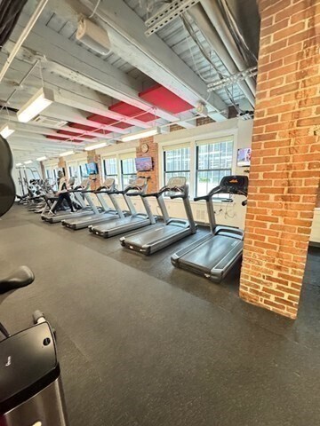 Building Photo - 141 Dorchester Ave