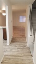 Building Photo - 56 Bonnymede Rd