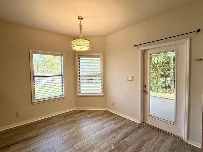 Building Photo - 3821 Branford Ct
