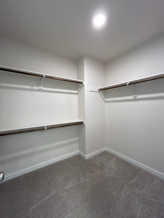 Building Photo - Brand New 3 Bedroom / 2 Bathroom Home in NW Redmond