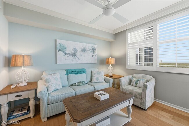 Building Photo - 6361 Pelican Bay Blvd