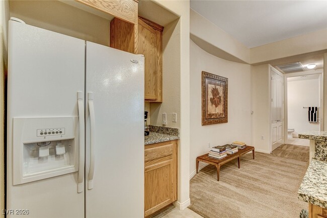 Building Photo - 56 E Serene Ave