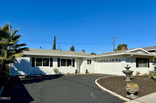 Primary Photo - 75 Maxine Ave