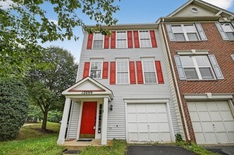 Building Photo - 12099 Wallower Way