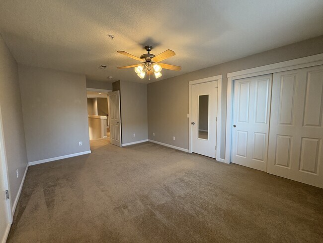 Building Photo - 10630 SW Kable St