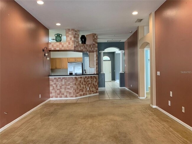 Building Photo - 4211 Hartford Lake Dr