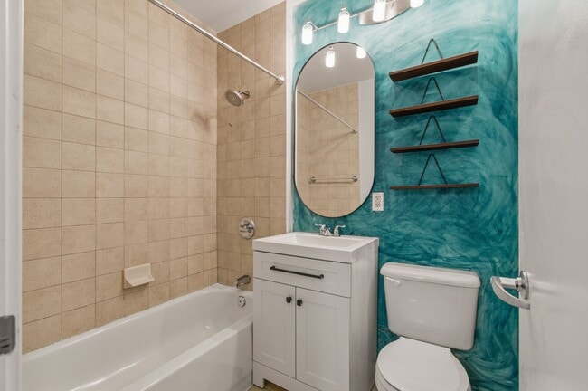 Building Photo - 800 4th St SW