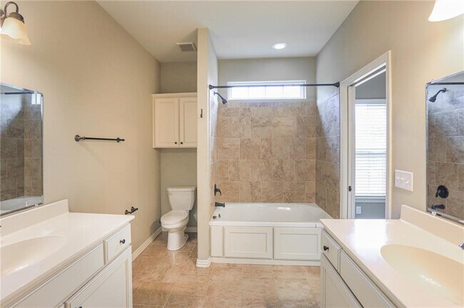 Building Photo - 626 N Tennyson Ln