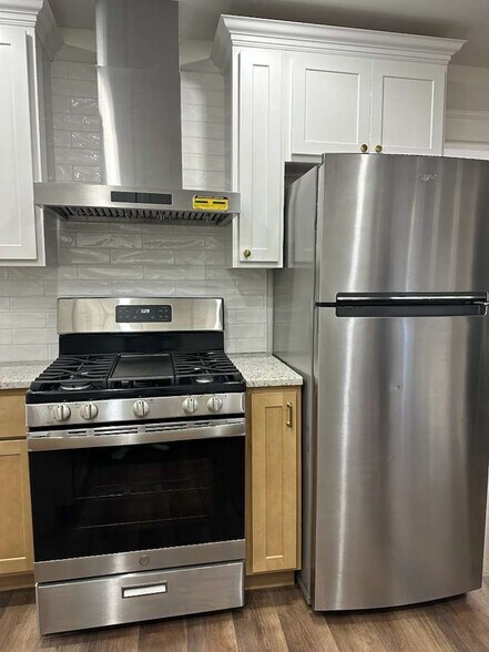 Kitchen - 9 Spruce St