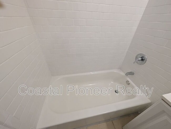 Building Photo - 3721 N Whittier St