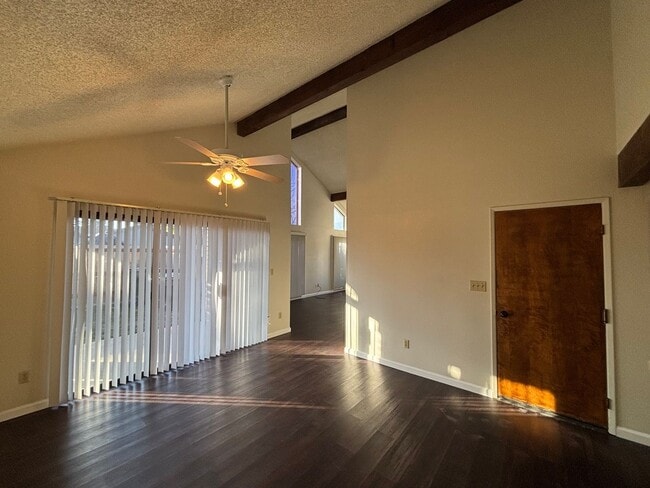 Building Photo - 5332-5332 Angelina Ave