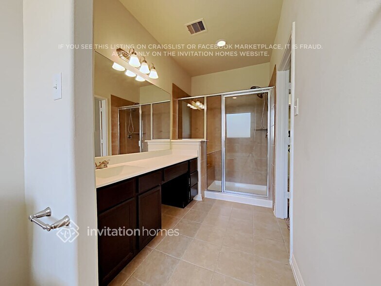 Building Photo - 30711 Academy Trace Dr