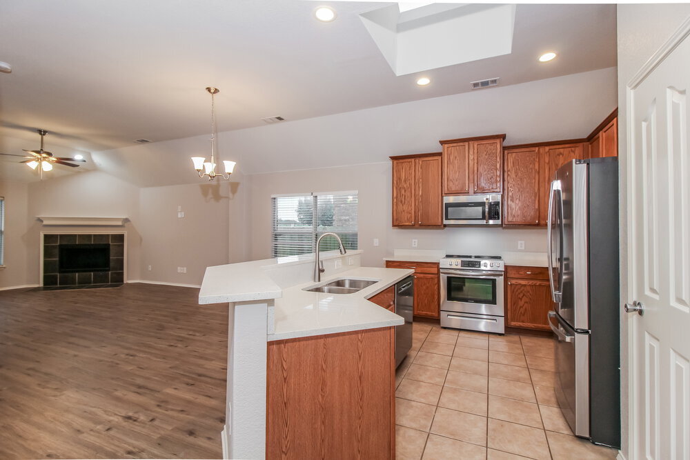 Building Photo - 1820 Marlin Dr