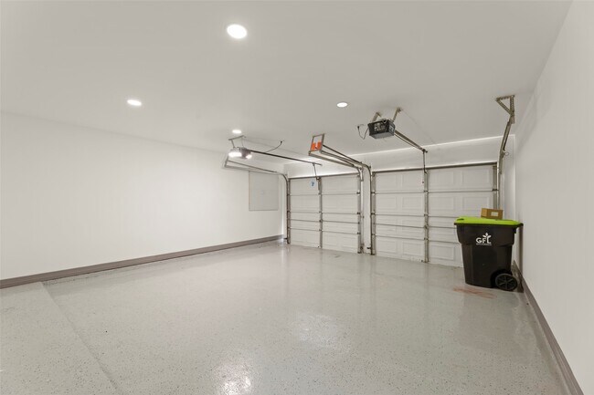 Building Photo - 15006 Sapling Oak Ct