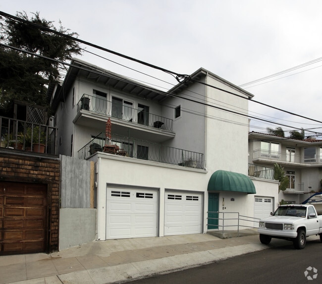 Primary Photo - 2801-2807 Columbia St