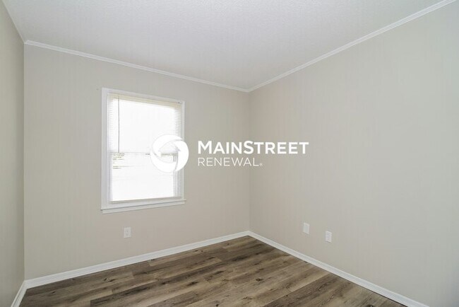 Building Photo - 3 Bedroom Pet-Friendly Home in Winston-Sal...