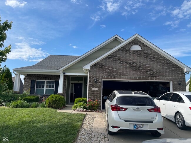 Building Photo - 874 Rosewood Dr