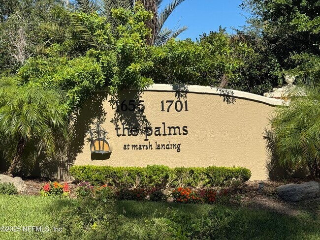 Building Photo - 1701 The Greens Way