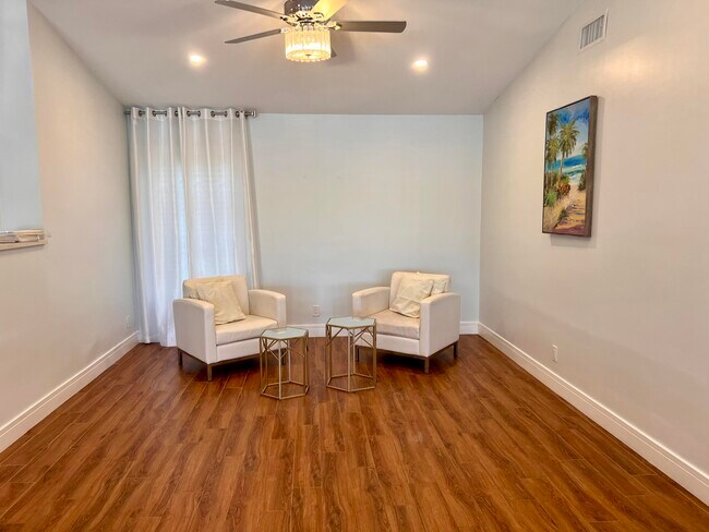 Building Photo - 20725 Waters Edge Ct