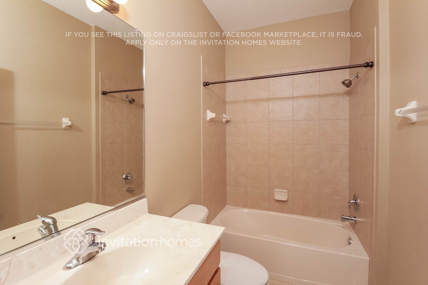 Building Photo - 5268 Layton Dr