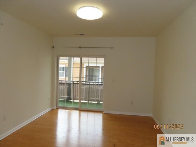 Building Photo - 544 E Celebration Way