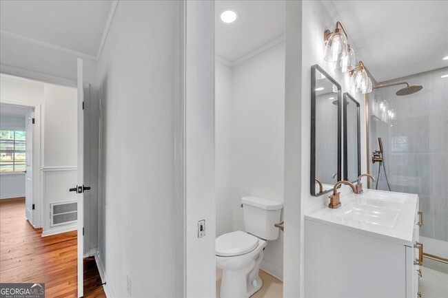 Building Photo - 1806 Knox St