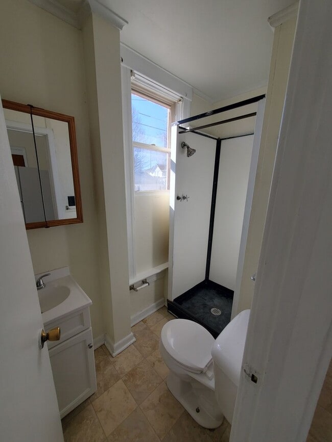 Building Photo - 1314 11th St