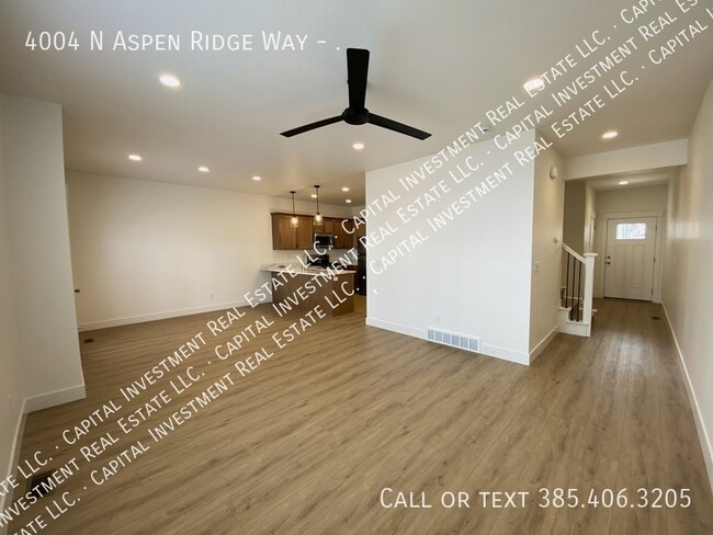 Building Photo - 4004 N Aspen Rdg Wy