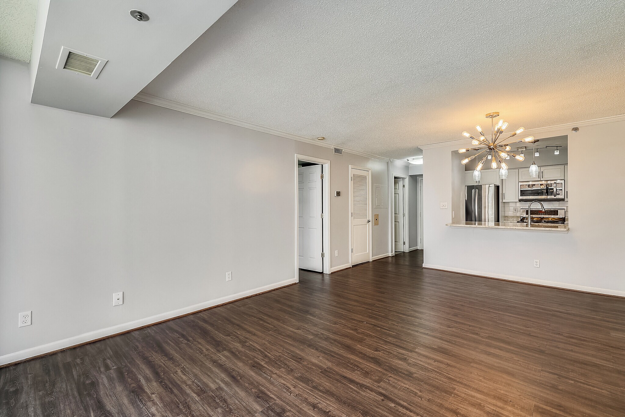 Building Photo - 1200 Braddock Pl