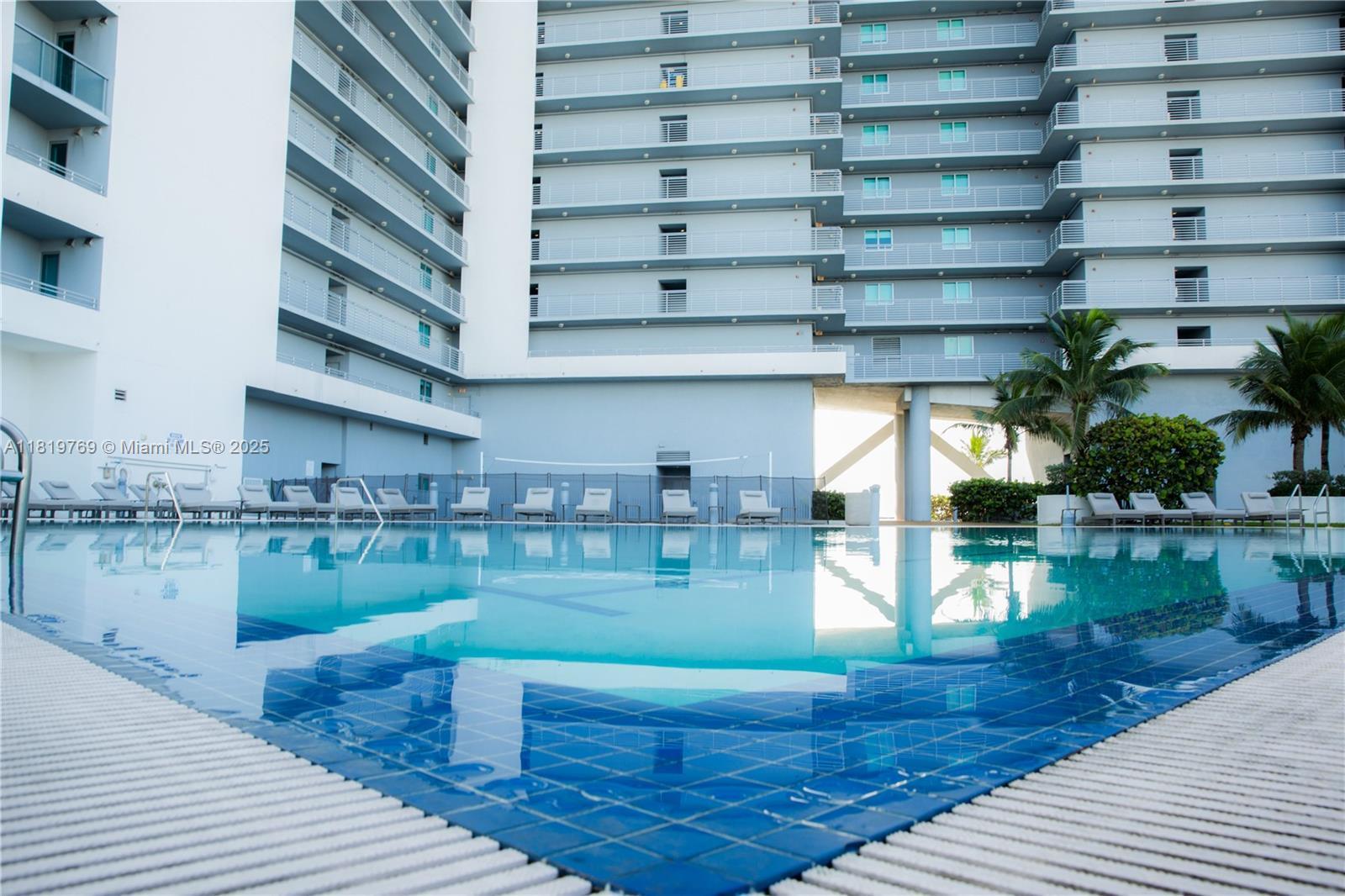 Building Photo - 888 Biscayne Blvd