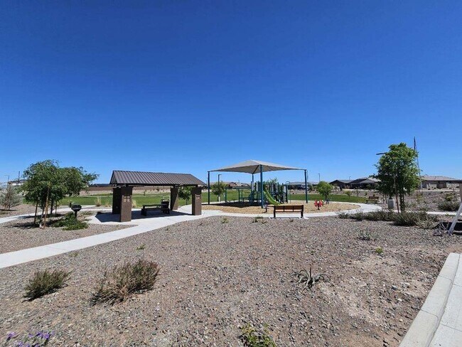 Building Photo - 20120 W Palo Verde Dr
