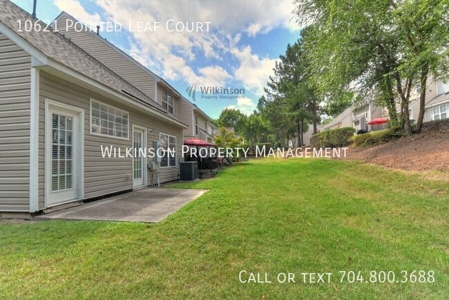 Building Photo - 10621 Pointed Leaf Ct