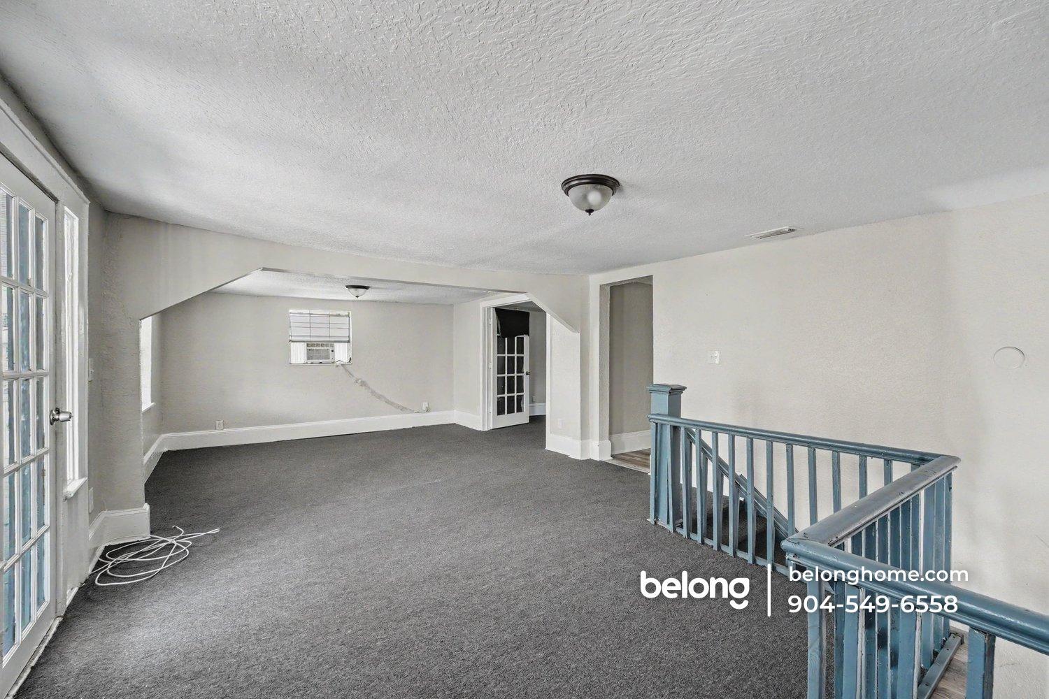 Building Photo - 1131 Grothe St