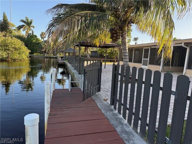 Primary Photo - 141 Schneider Dr
