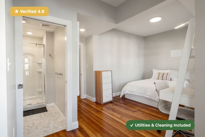 Building Photo - Furnished Bedroom with Private Bath in East Boston