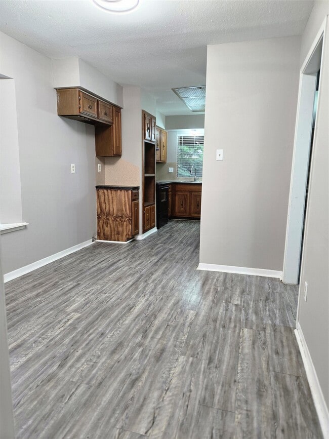 Building Photo - 1903 Riflewood Cir