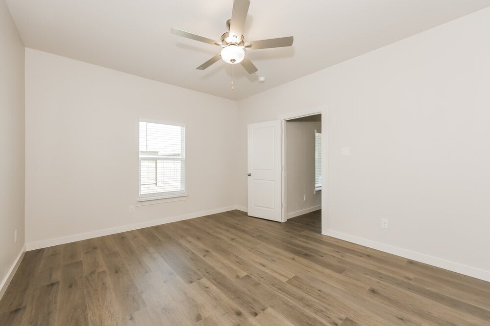 Building Photo - 309 Julian Davis Dr