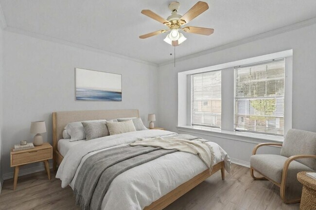 Building Photo - 11002 Hammerly Blvd