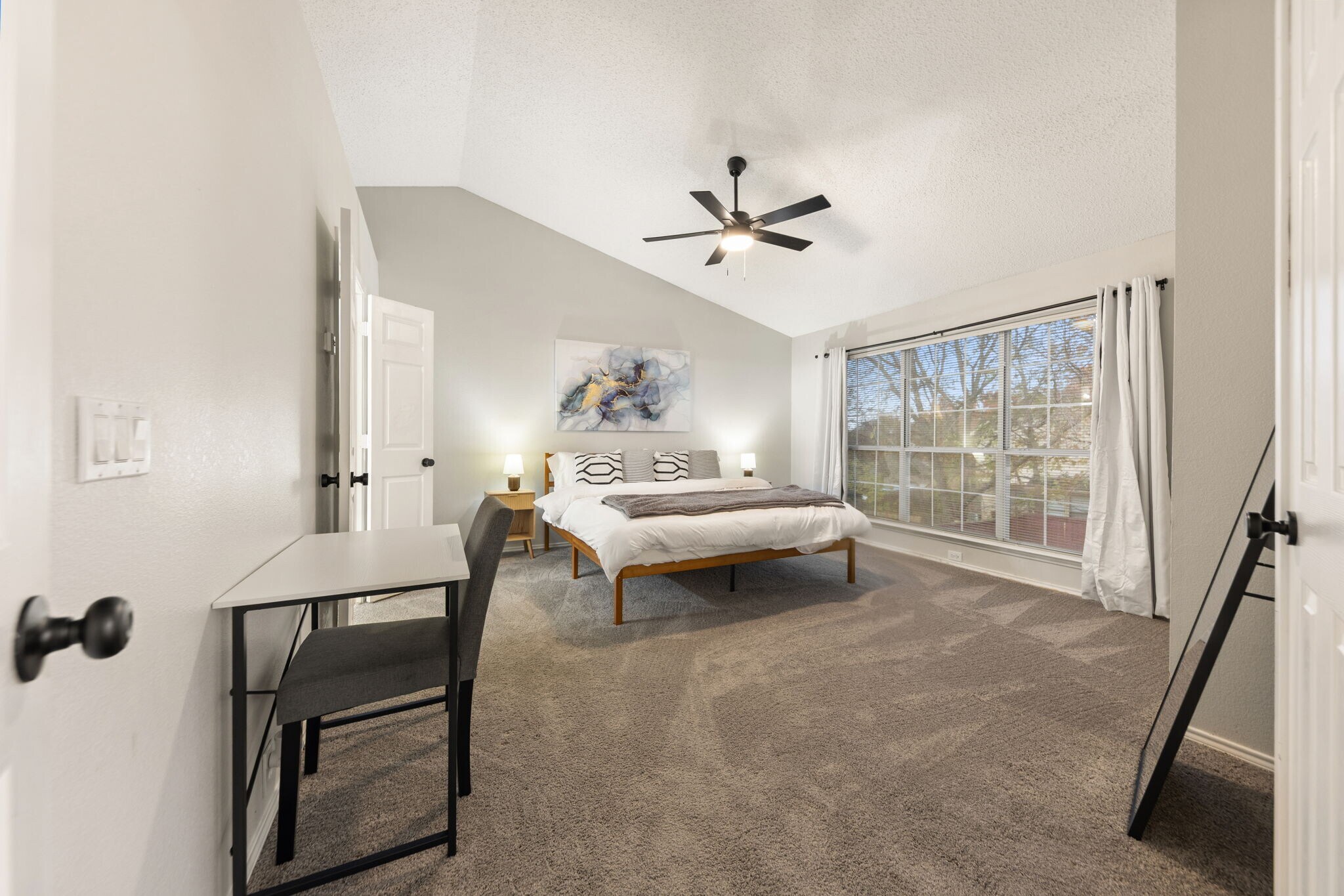 Building Photo - 509 Newberry St