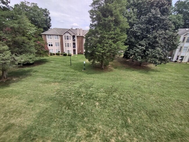 Building Photo - 7366 Rose Terrace Ct