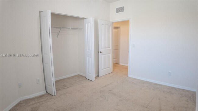 Building Photo - 1042 NW 33rd Manor