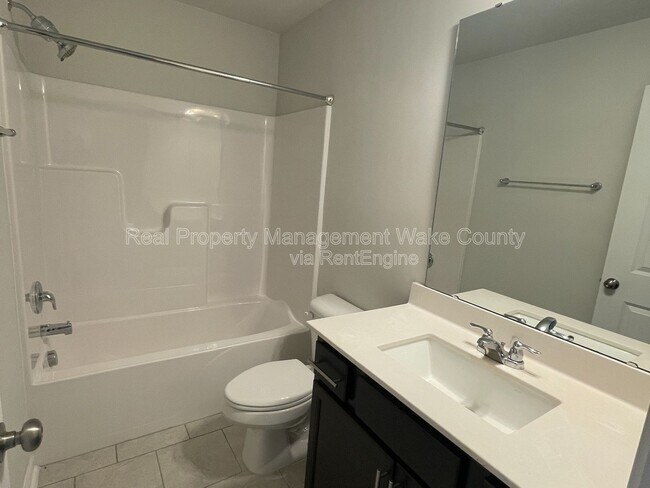 Building Photo - 2727 Chert Ln