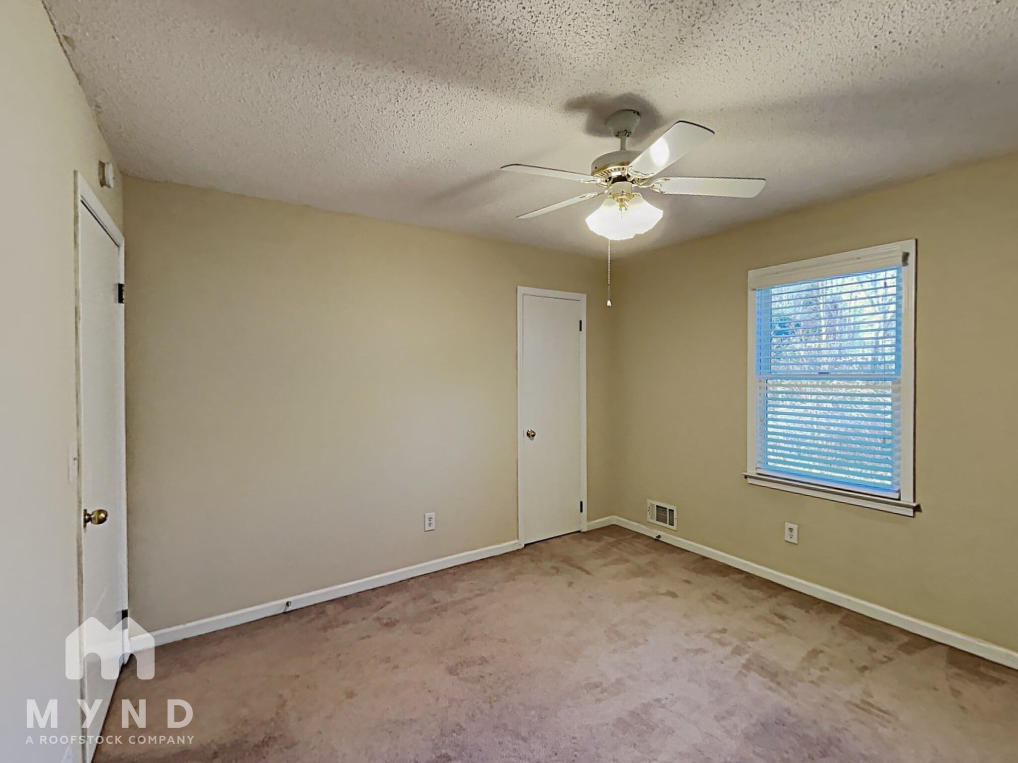 Building Photo - 3255 Sharon Ln