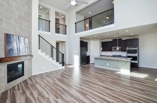 Building Photo - 28402 Eli Eagle St