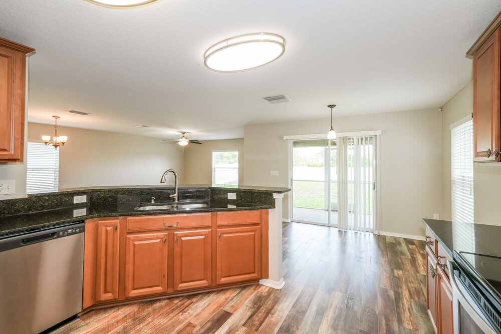 Building Photo - 7614 Maroon Peak Dr
