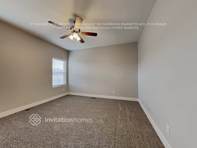 Building Photo - 10003 Seawolf Dr