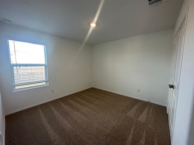 Building Photo - 4116 Home Pl Rd