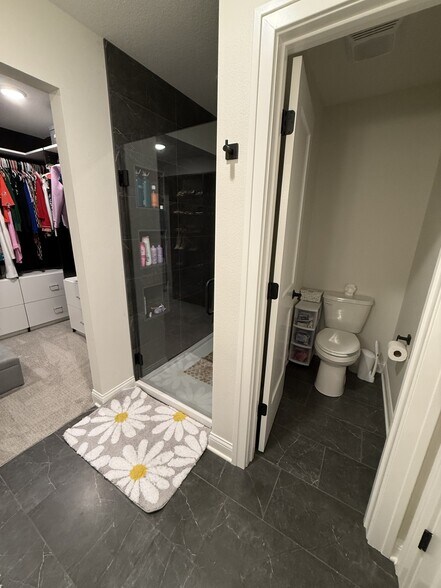 Building Photo - 14147 Wilden Dr